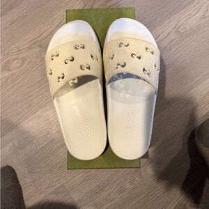 Gucci Great White Slide Sandals Size 39